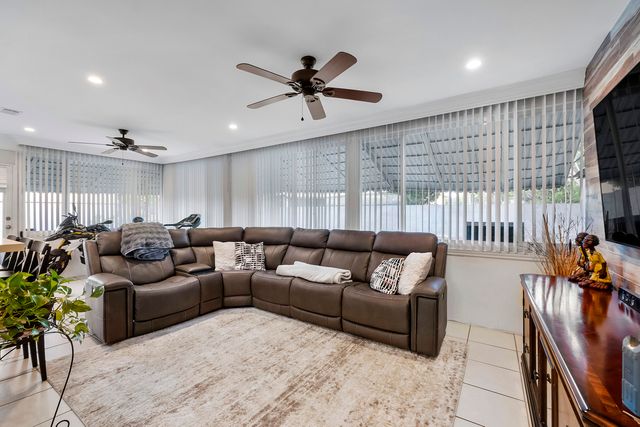 5020 SW 11th Street, Margate, FL 33068