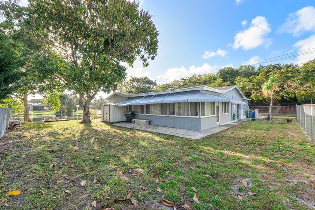 5020 SW 11th Street, Margate, FL 33068