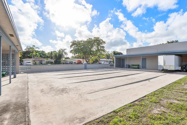 5020 SW 11th Street, Margate, FL 33068