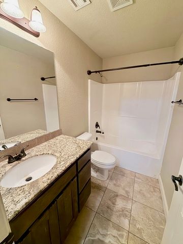 2903 SW Tanglewood Avenue, Bentonville, AR 72712