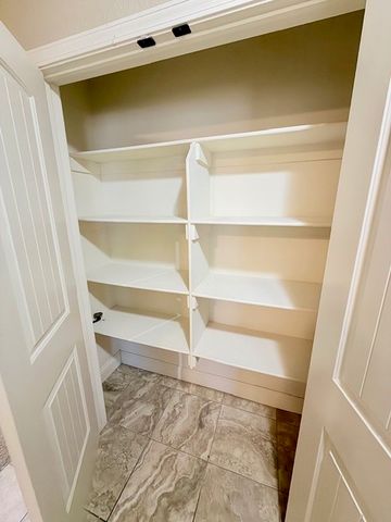 2903 SW Tanglewood Avenue, Bentonville, AR 72712