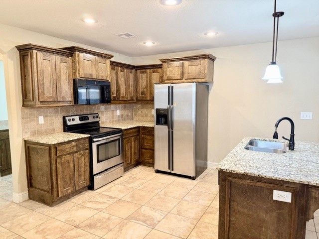 2903 SW Tanglewood Avenue, Bentonville, AR 72712