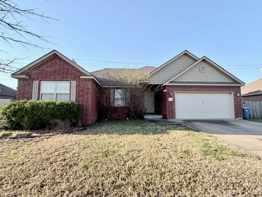 2903 SW Tanglewood Avenue, Bentonville, AR 72712