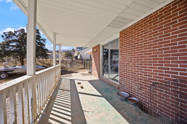 237 Magnolia Avenue, Somerset, KY 42503