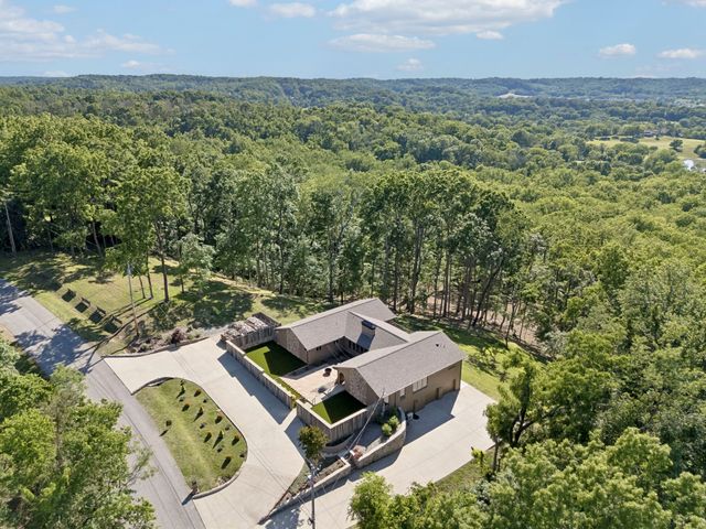 1119 Harpeth Ridge Rd, Franklin, TN 37069