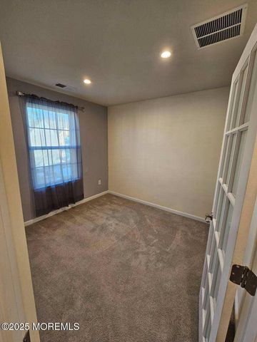 802 Rio Grande Drive 2002, Toms River, NJ 08755