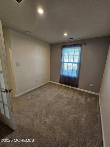 802 Rio Grande Drive 2002, Toms River, NJ 08755