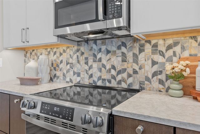 717 Pointer Circle, Center Point, IA 52213