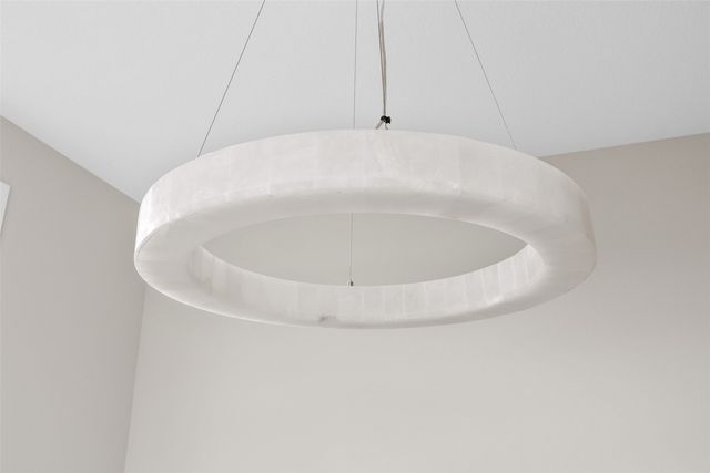 717 Pointer Circle, Center Point, IA 52213