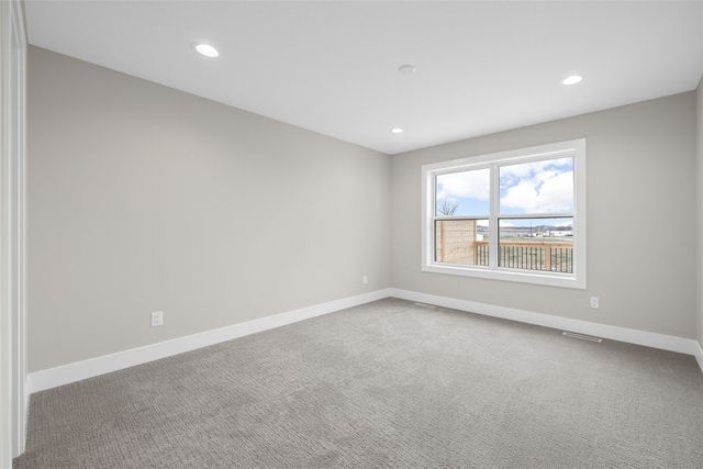 717 Pointer Circle, Center Point, IA 52213