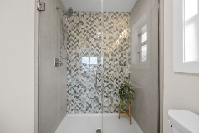 717 Pointer Circle, Center Point, IA 52213