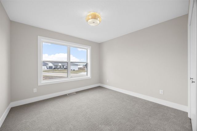 717 Pointer Circle, Center Point, IA 52213