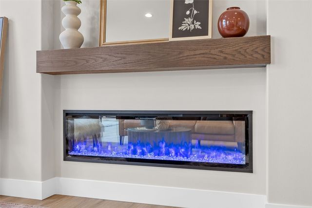 717 Pointer Circle, Center Point, IA 52213