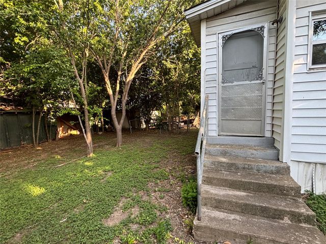 807 S Elm ST, Georgetown, TX 78626