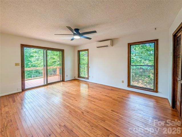 328 Wooded Valley Lane, Burnsville, NC 28714