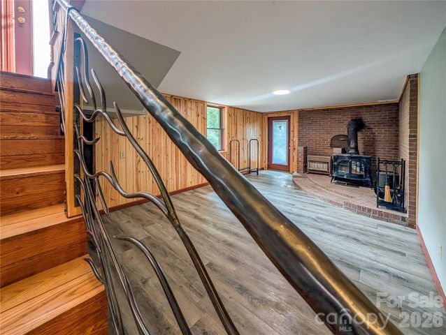 328 Wooded Valley Lane, Burnsville, NC 28714