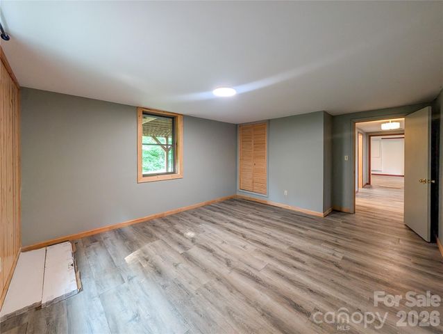 328 Wooded Valley Lane, Burnsville, NC 28714