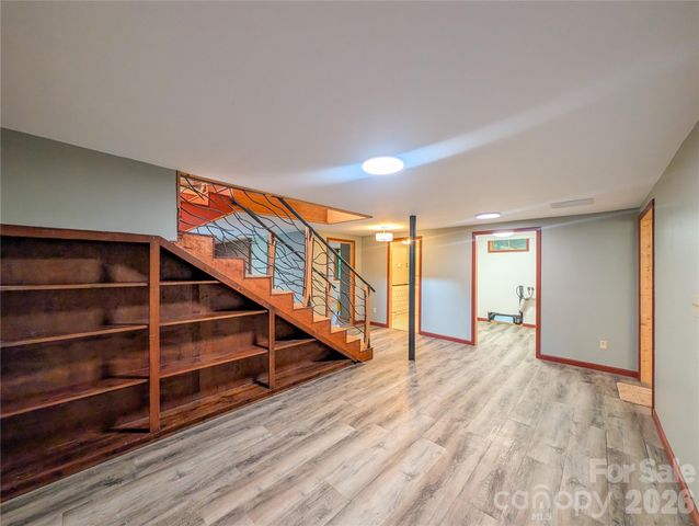 328 Wooded Valley Lane, Burnsville, NC 28714