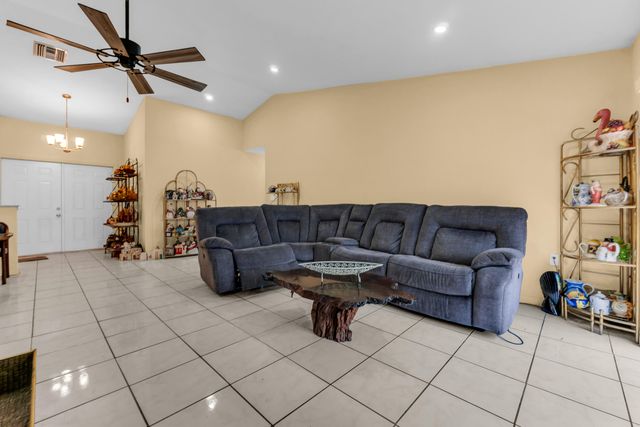 4941 NW 83rd Avenue, Lauderhill, FL 33351