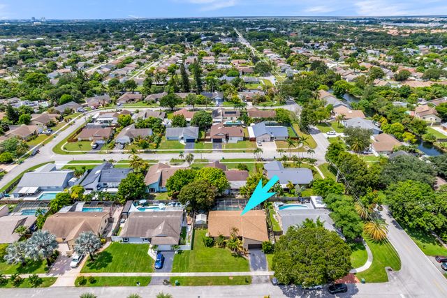 4941 NW 83rd Avenue, Lauderhill, FL 33351