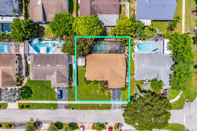 4941 NW 83rd Avenue, Lauderhill, FL 33351