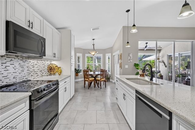 14066 Castle Hill WAY, Fort Myers, FL 33919