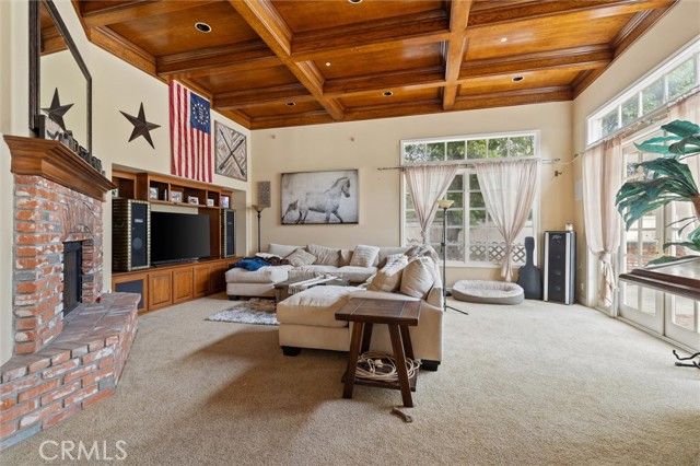 2 Via Terracaleta, Laguna Hills, CA 92679