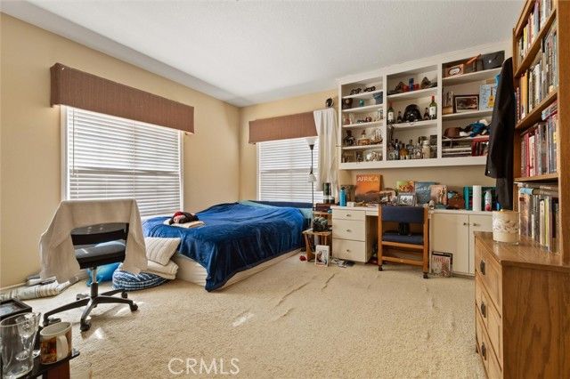 2 Via Terracaleta, Laguna Hills, CA 92679