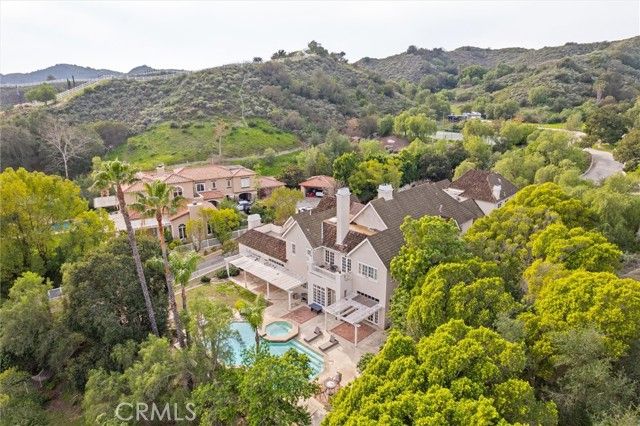 2 Via Terracaleta, Laguna Hills, CA 92679