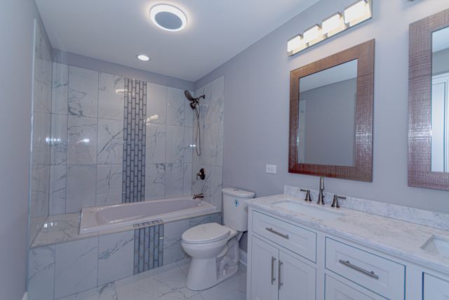 55 W 77th Place, Chicago, IL 60620