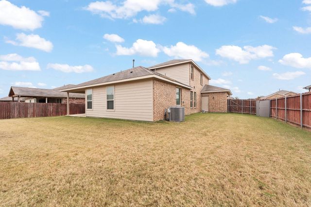 411 Skipper Lane, Azle, TX 76020