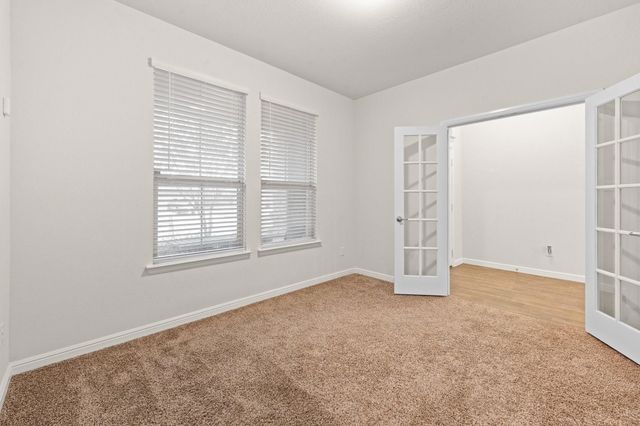 411 Skipper Lane, Azle, TX 76020