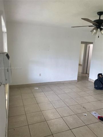 1070 NW 147th St, Miami, FL 33168