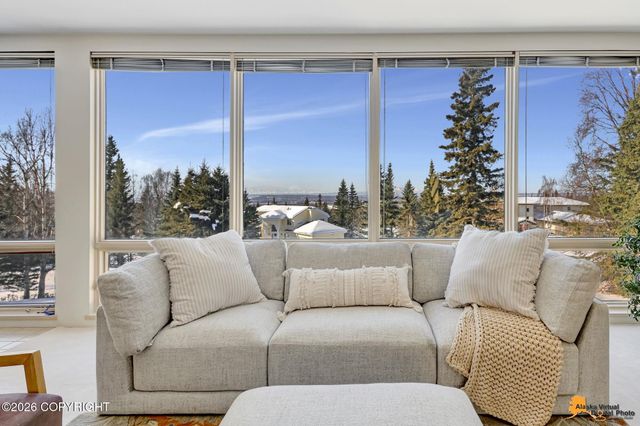 12210 Lilac Circle, Anchorage, AK 99516