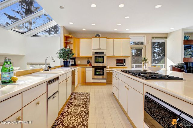 12210 Lilac Circle, Anchorage, AK 99516