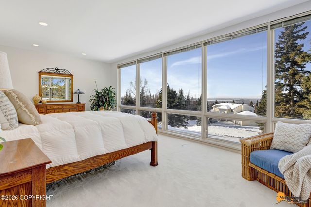 12210 Lilac Circle, Anchorage, AK 99516