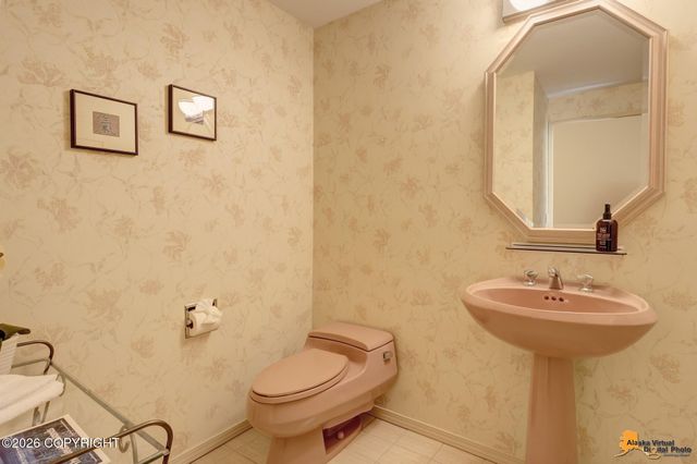 12210 Lilac Circle, Anchorage, AK 99516