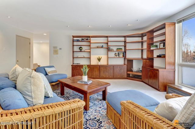 12210 Lilac Circle, Anchorage, AK 99516