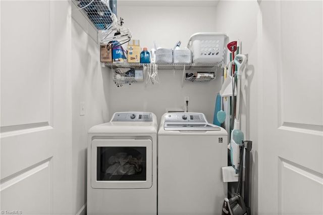 5 Finley Ridge Way, Greensboro, NC 27455