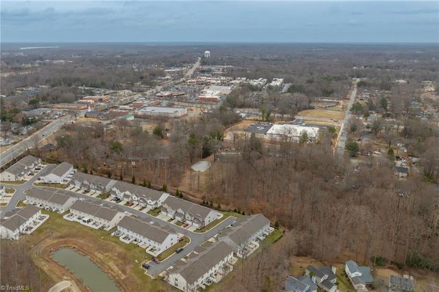 5 Finley Ridge Way, Greensboro, NC 27455