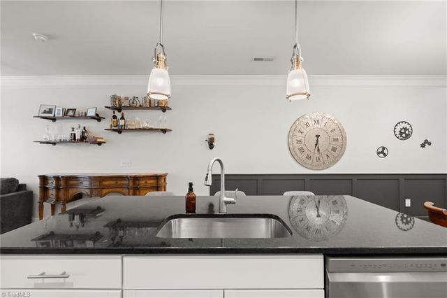 5 Finley Ridge Way, Greensboro, NC 27455