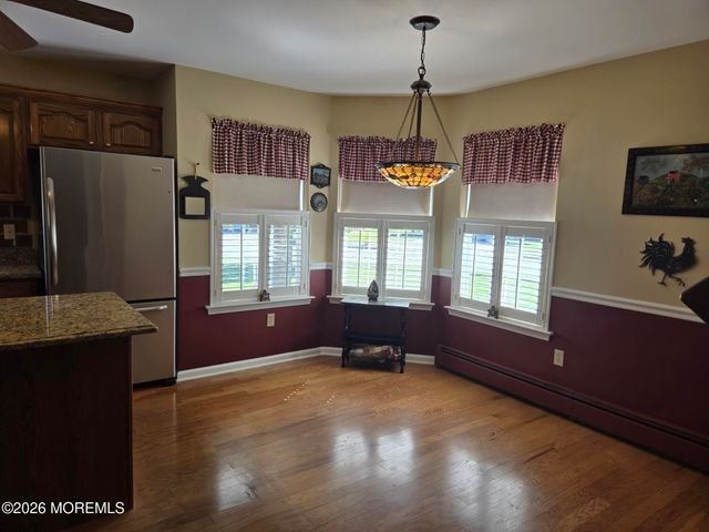2319 Logan Court, Toms River, NJ 08755