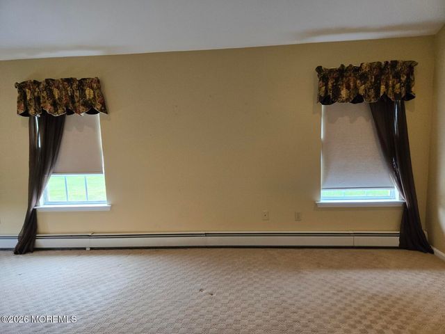 2319 Logan Court, Toms River, NJ 08755