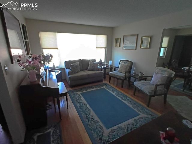 9535 Penn Cross Place, Colorado Springs, CO 80925