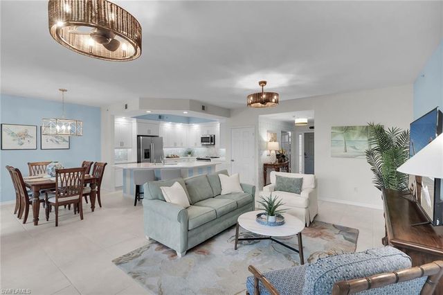 269 Vintage Bay DR C4, Marco Island, FL 34145