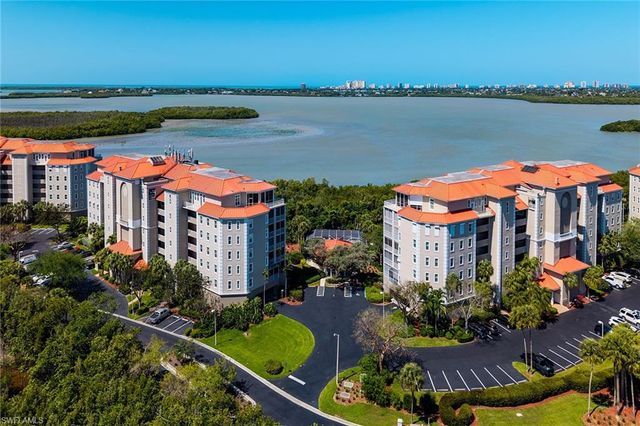 269 Vintage Bay DR C4, Marco Island, FL 34145