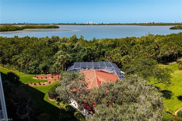 269 Vintage Bay DR C4, Marco Island, FL 34145
