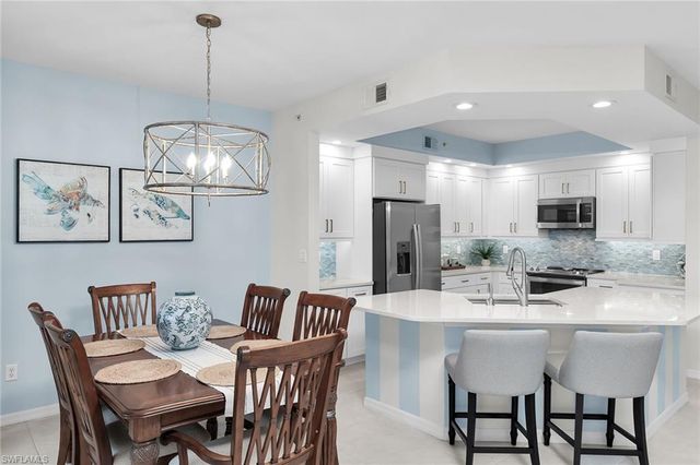 269 Vintage Bay DR C4, Marco Island, FL 34145