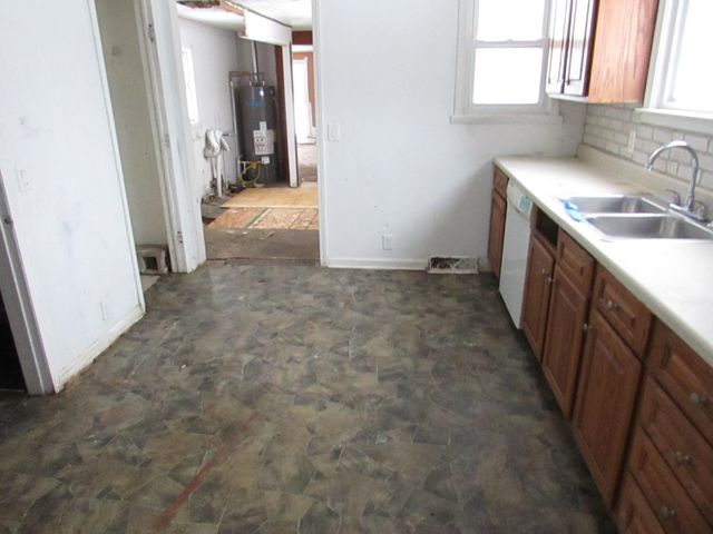 7080 W Vienna Road, Clio, MI 48420