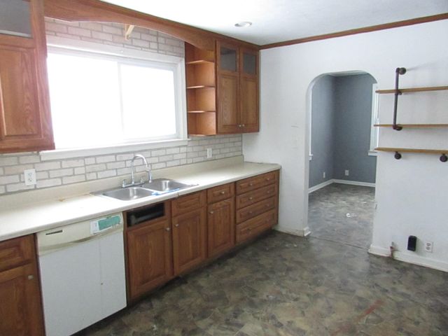 7080 W Vienna Road, Clio, MI 48420